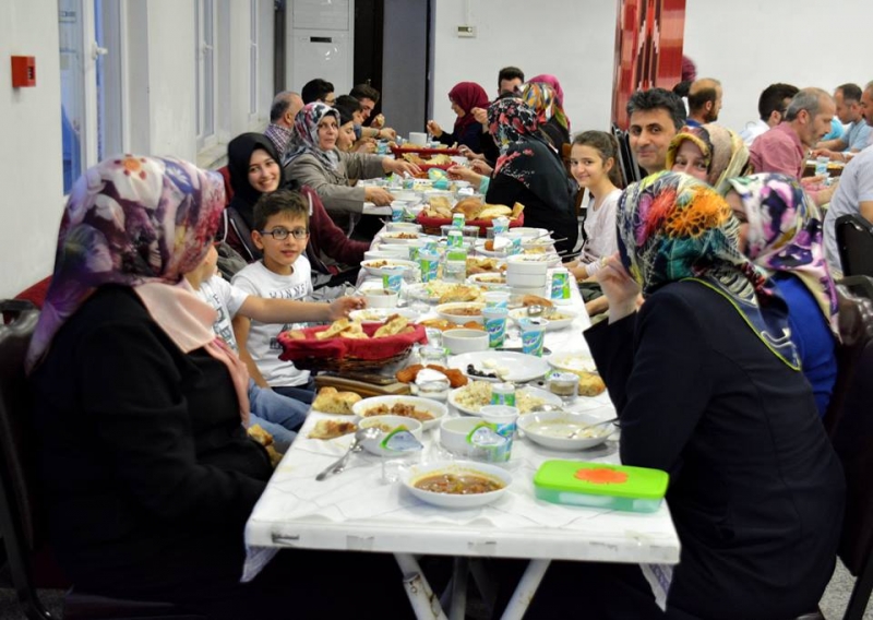 İstanbul Araklılılar Derneği İftarı 