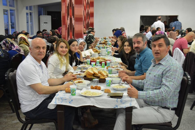 İstanbul Araklılılar Derneği İftarı 