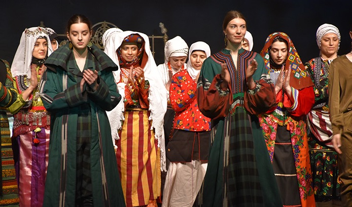 Trabzon'da asırlık kıyafetler 