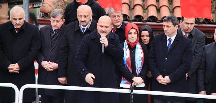 Kimse Benim Ve Cumhurbaşkanımızın İsmini Kullanmasın